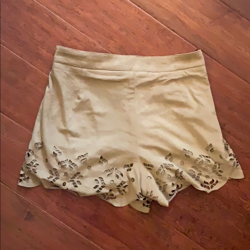Velvet shorts